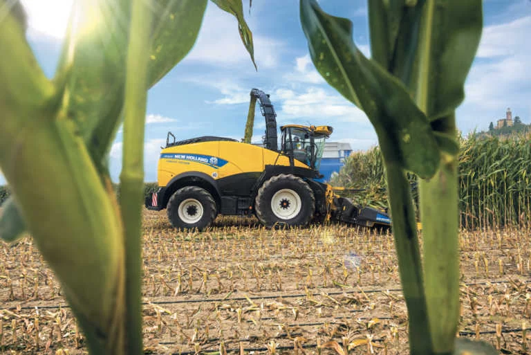 new-holland-fr920-05-768x513 (2).jpg