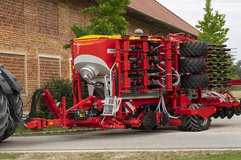 terrasem-v-6000-fertilizer-johndeere-einsatzaufnahme-210915-dsc8852-1-sat.jpg
